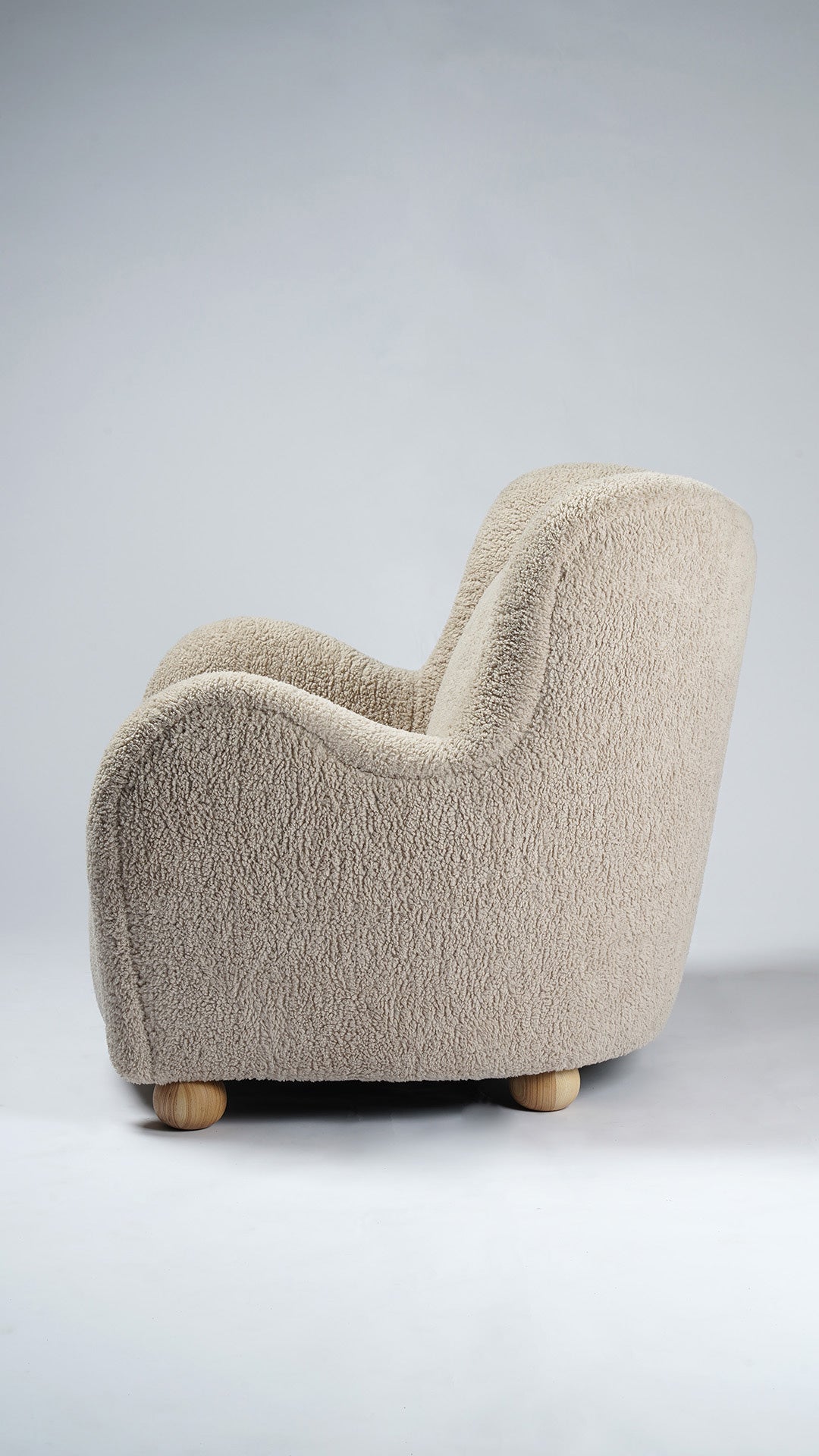 Murih Armchair - Wood and Steel Furnitures